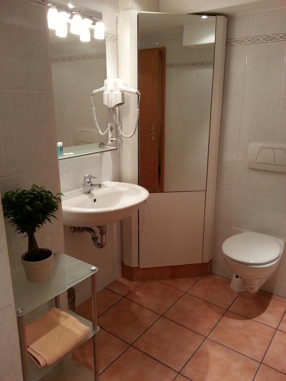 Apartmenthaus Sonnen Düsseldorf Quarto foto