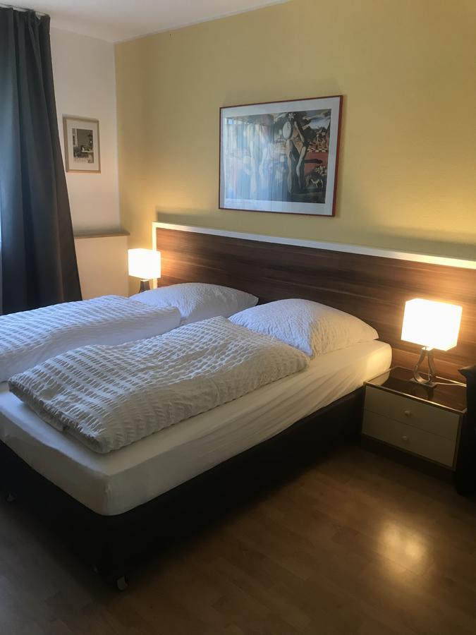Apartmenthaus Sonnen Düsseldorf Exterior foto